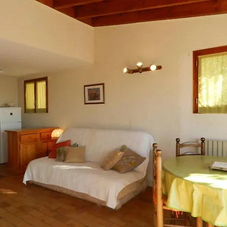 Апартаменти 2 Pieces Avec Terrasse Vue Mer, Parking Au Lavandou - Fr-1-251-898