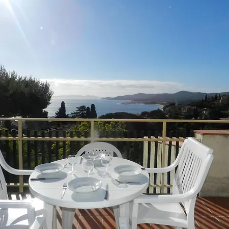 2 Pieces Avec Terrasse Vue Mer, Parking Au Lavandou - Fr-1-251-898 Ле-Лаванду